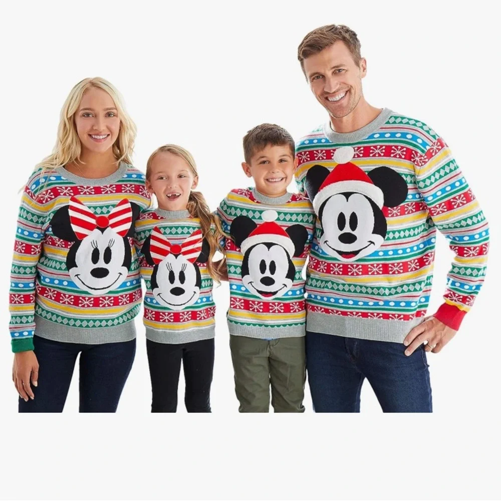 Disney Store Mickey Family Holidays Boys Sweater - Picture 10 of 10